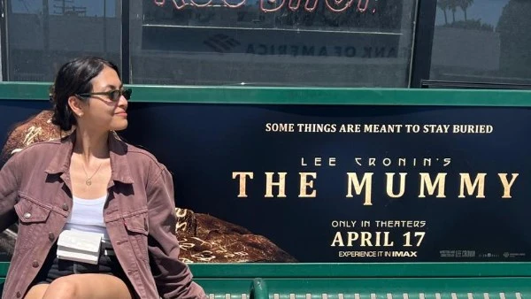 مي الغيطي تروّج لفيلم “The Mummy” في شوارع أمريكا