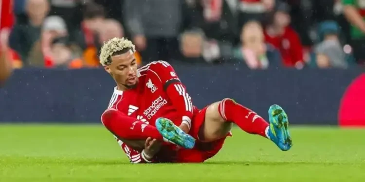 إصابة باريس القاتلة تنهي موسم إيكيتيكي وتحرمه من المونديال