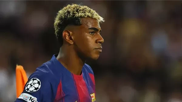 صدمة في برشلونة.. إصابة لامين يامال تهدد بإنهاء موسمه مبكرًا