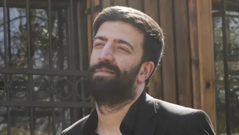 وفاة الممثل التركي رمضان تتيك… نجوم "حلم أشرف" ينعونه