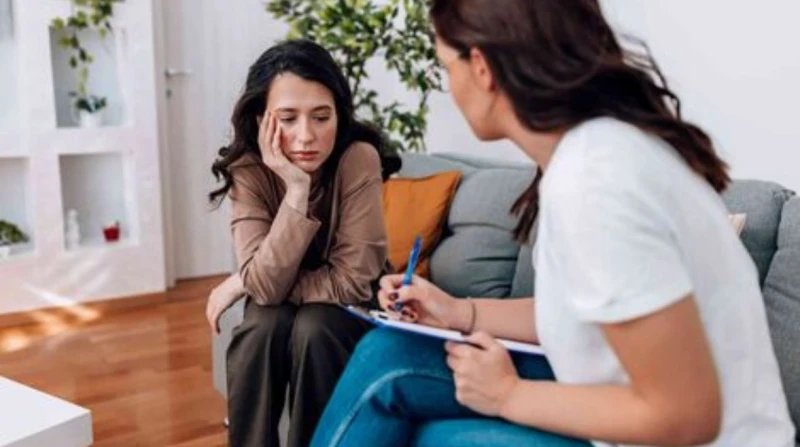 لماذا تبدو خطوة الانفصال مستحيلة أحيانًا؟. العلم يفك شفرة التعلق بالشخص الخطأ