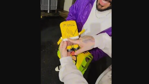 توقيع الرئيس الفنزويلي نيكولاس مادورو على سبونج بوب يتصدر التريند العالمي ..فما القصة؟!