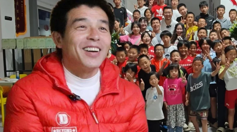 في بيت الأحلام. أب صيني خارق يتبنى 300 طفل