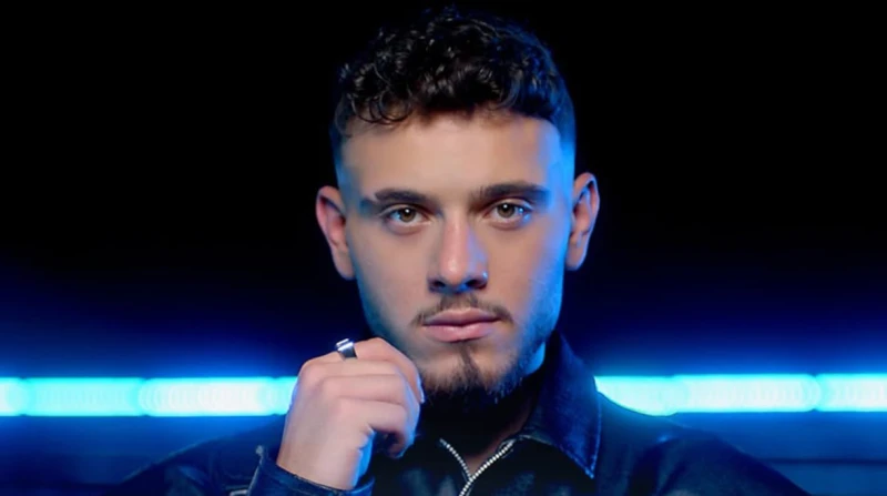 “مش قادر أشتغل”. الشامي يؤجل ألبومه دعمًا لضحايا القصف في لبنان