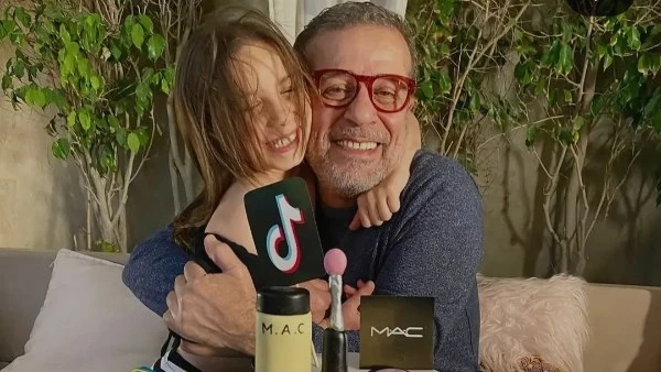 شريف منير يحتفل بعيد ميلاد حفيدتة:حبيبتى وروحى وحتة منى