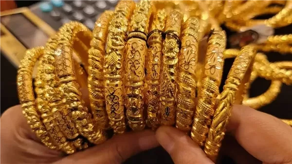 أسعار الذهب صباح اليوم الثلاثاء 28 أبريل 2026