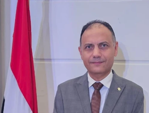 الدولار يتراجع. وخبير اقتصادي يحسم الجدل لـ””: تصحيح مؤقت لا يعكس استقرارًا حقيقيًا