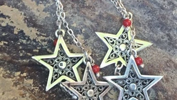 داليا القاضي.. من محاضرات "التربية الفنية" إلى ضجيج ورش "المعز": حكاية عشق صيغت من الفضة