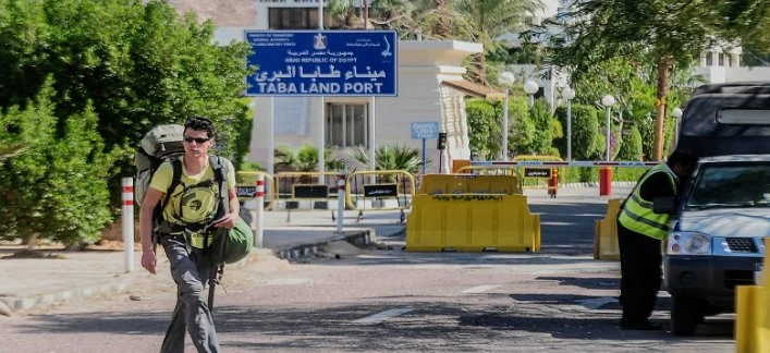 اسرائيلي بيرمي جتته على الداخلية المصرية