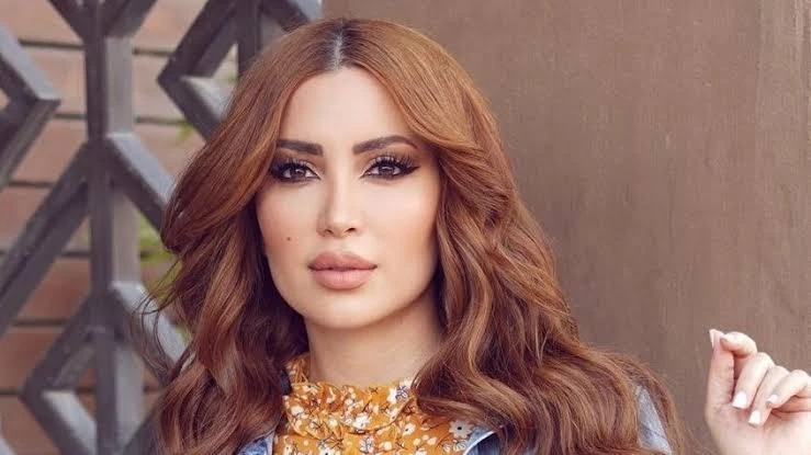 رشاقة نسرين طافش تستعرض لياقتها البدنية فى الجيم