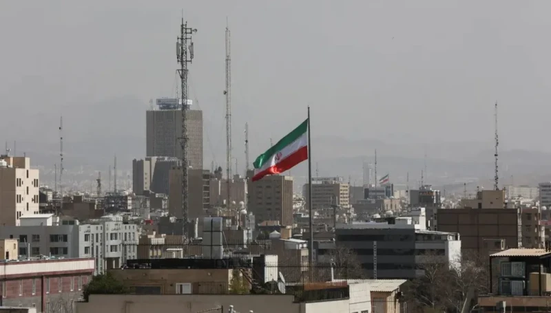 50 يوماً بلا إنترنت: كيف شلّ الحجب الاقتصاد في إيران