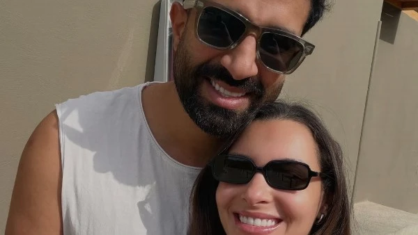 إطلالة رومانسية لكارمن سليمان برفقة زوجها