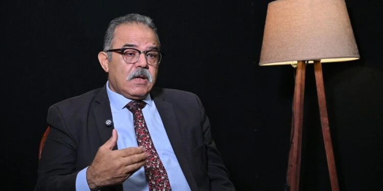 محمود العسقلاني: رسوم البليت وراء غلاء الحديد وتعطل المصانع الاستثمارية يفتح الباب لزيادة الأسعار