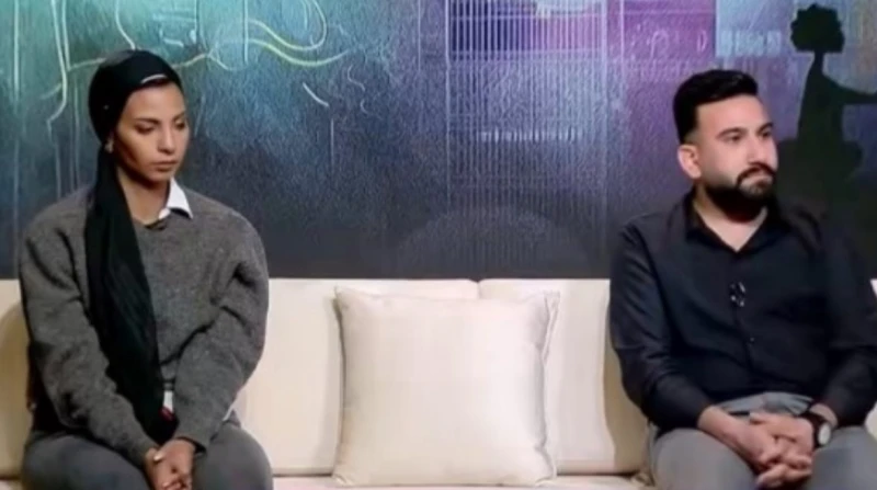 بسبب والدته. مناقشة حادة بين شاب وخطيبته تنتهي بلقطة صادمة على الهواء