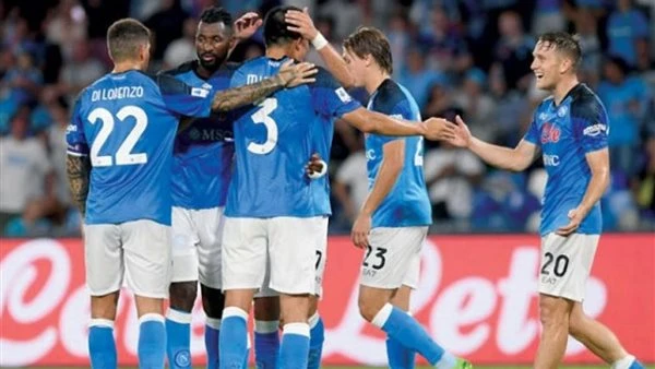 نابولي يهدر نقطتين أمام بارما.. ومكتوميناي ينقذ البارتينوبي من خسارة مفاجئة