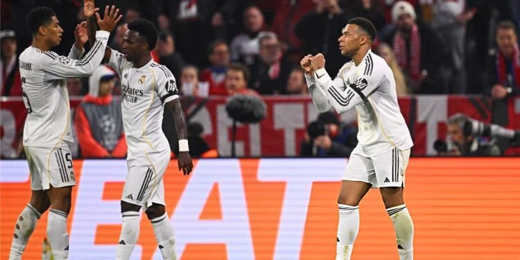 الجلاد مبابي. 15 هدفاً في الأبطال تضعه على عرش الهدافين