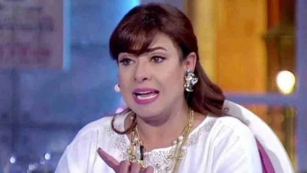 نشوى مصطفى عن واقعة انتحار فتاة الإسكندرية: لما تيجي تتجوزي اختارى سند وضهر