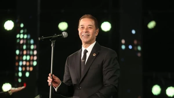 في هذا الموعد. مدحت صالح يحيي حفلا جماهيريا بالمتحف المصري الكبير