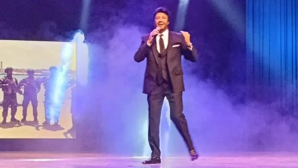 سامح يسري يتألق في إحتفالية عيد تحرير سيناء على مسرح البالون