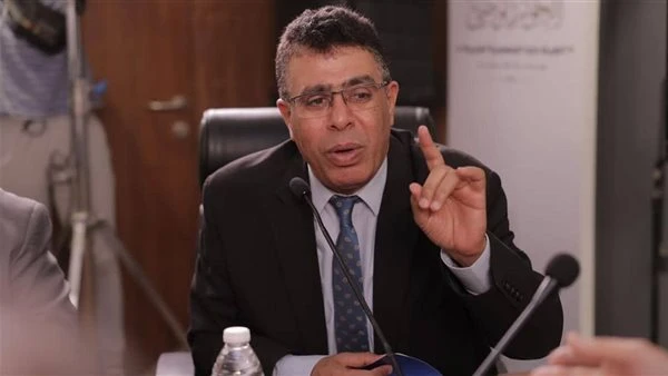 عماد الدين حسين: استهداف كمال خرازي محاولة لاغتيال التفاوض