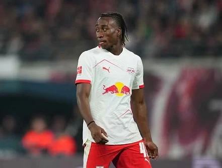 ليفربول خلص الزتونة مع ديوماندي. ويقترب من حسم الصفقة