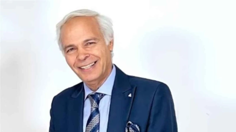 محمود عامر يشارك في مسرحية "ابن الأصول". ويخوض تجربة فنية خارج الصندوق