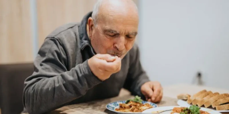 دراسة: تناول نفس الوجبات يوميًا يُساعدك على فقدان الوزن بسرعة أكبر