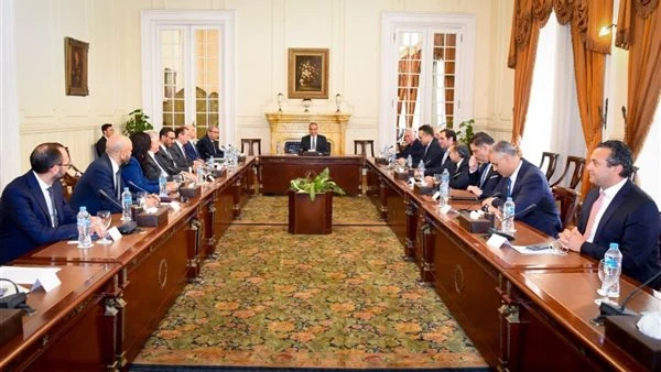 وزير الخارجية يبحث مع غرفة التجارة الأمريكية فرص تعزيز الاستثمار والشراكة الاقتصادية