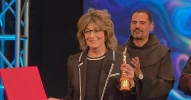 تكريم سماح أنور ومجدي أحمد علي وأسامة منير بمهرجان المركز الكاثوليكي