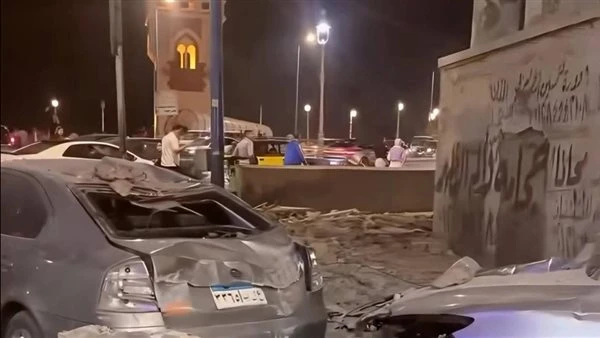 قرارات عاجلة من محافظ الإسكندرية بشأن العقار المنهار