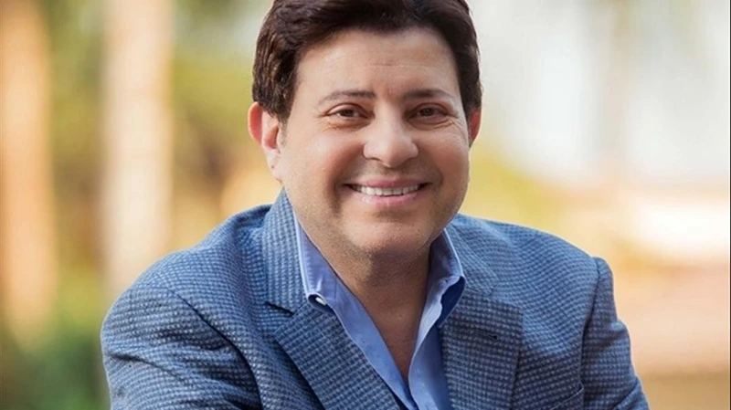 مدير أعمال هاني شاكر يطلب الدعاء لـ أمير الغناء العربي