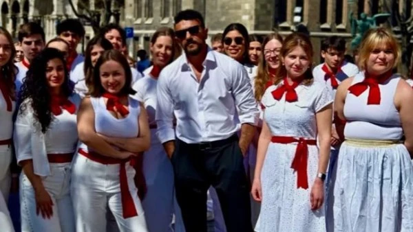 من أحمد العوضي يروج فيلمه الجديد "شمشون ودليلة"