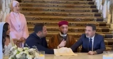 خيري رمضان يحتفل بعقد قران ابنته