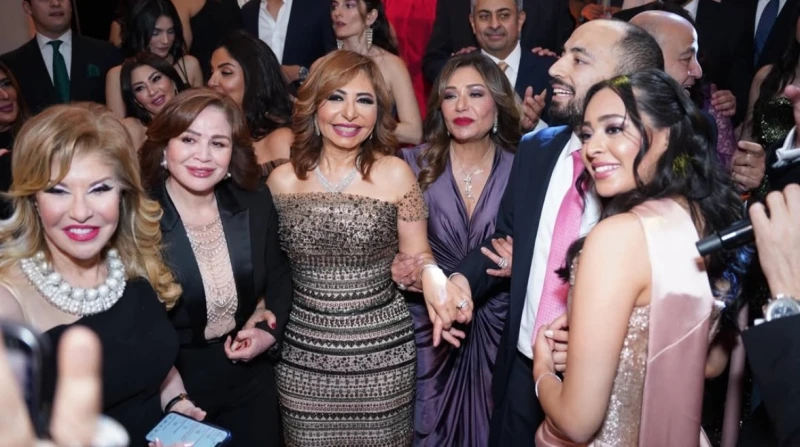 برسالة مؤثرة. لميس الحديدي توثق فرحتها بخطوبة ابنها نور أديب