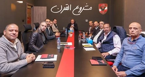 الكل بيسأل الخطيب فين؟. وياسين منصور هو اللي مسك الشاكوش