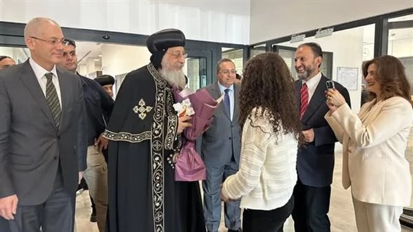 رحلة استثنائية في توقيت حساس.. البابا تواضروس يصل إلى تركيا