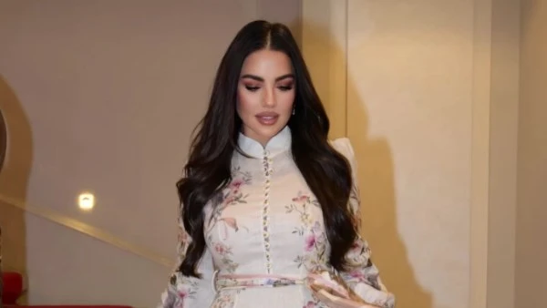 بفستان رائع | درة تبهر عيون متباعيها بظهور مدهش