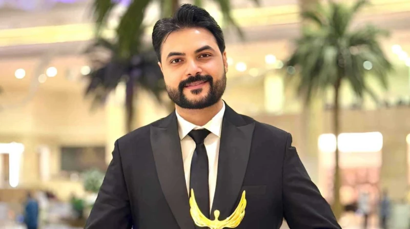 "السينمائيين" تنعى والد السيناريست محمود حمدان. وتعلن موعد العزاء