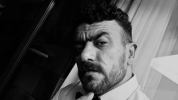 بصورة من الكواليس..أحمد العوضي يشوق جمهوره من فيلم شمشون ودليلة