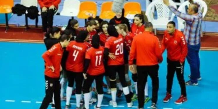 الأهلي أمام قرطاج التونسي في نصف نهائي بطولة أفريقيا لسيدات الكرة الطائرة