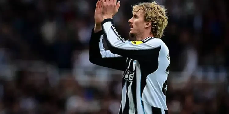 نيوكاسل فتح المزاد بـ 40 مليون إسترليني عشان فولتماده