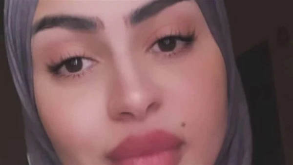 عاملة فيلر وطالعة تعيط. ضحى طليقة مسلم ترد على تعليق متابعة بعد استغاثتها الأخيرة