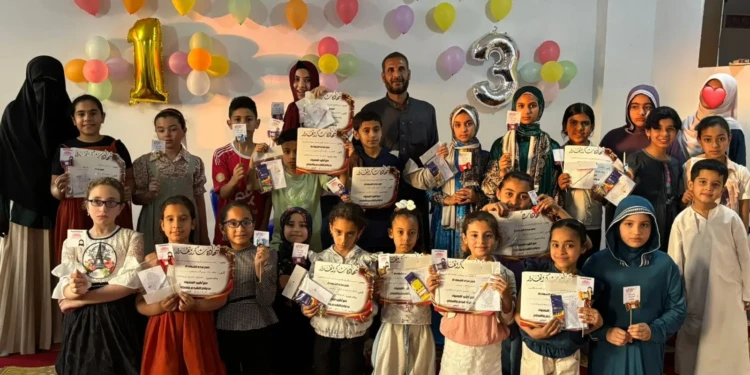 أصوات ترتل النور في المنيا الجديدة. احتفالية مبهجة بتخريج حافظات جدد لكتاب الله