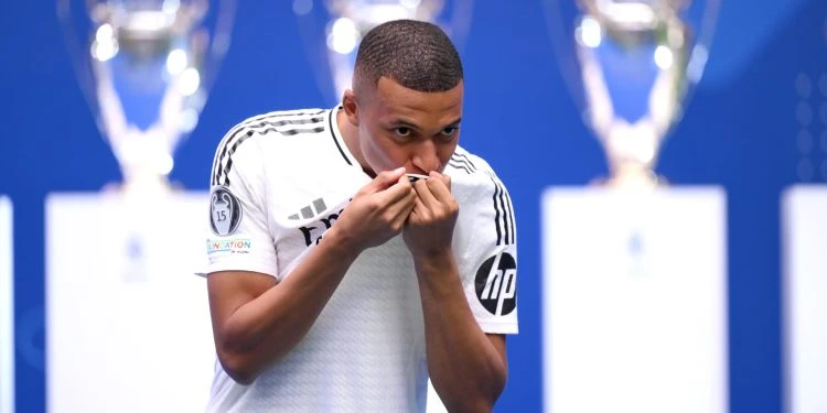 من الرياضة إلى الرفاهية. مبابي يفتح بابًا جديدًا خارج الملاعب