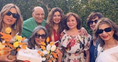 فسيخ ورنجة وبصل وبيض ملون.. نجوم ونجمات الفن يحتفلون بشم النسيم