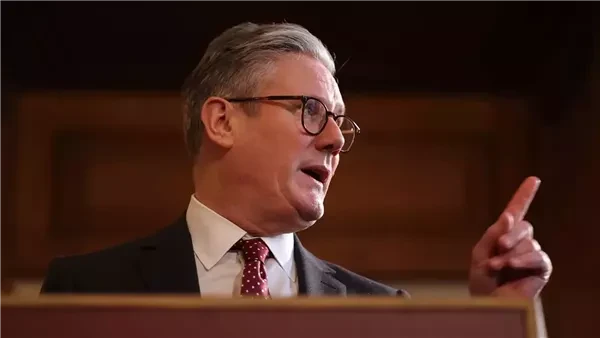 "أسبوع حاسم" لستارمر وسط فضيحة تعيين سفير مرتبط بإبستين