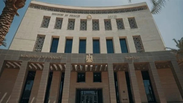 وزير المالية يعلن إطلاق مبادرة جديدة لترشيد استهلاك الكهرباء