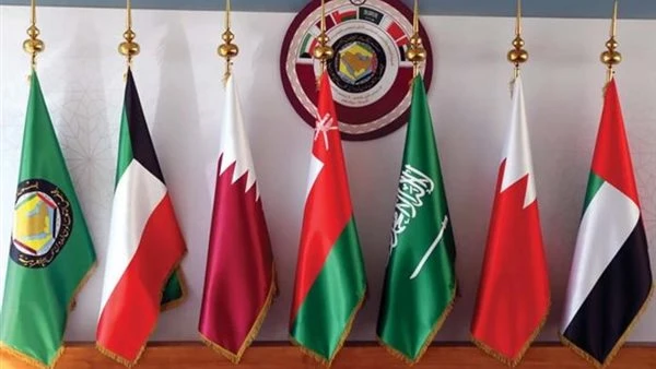 رغم الهدنة.. إيران تواصل عدوانها على دول الخليج