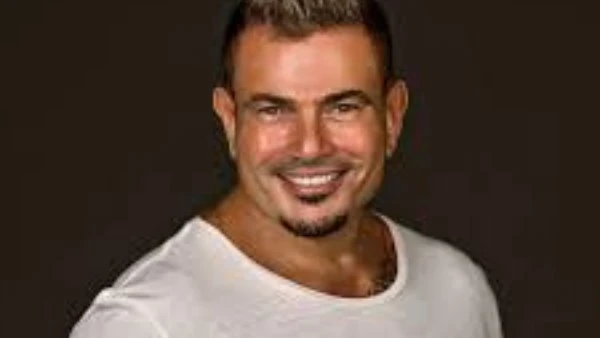 غدا..عمرو دياب يحيي حفلا بالجامعة الأمريكية بالقاهرة