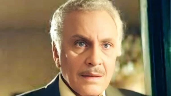 اشتهر بأدوار الشر.. محطات في حياة محمود مرسي بذكرى وفاته